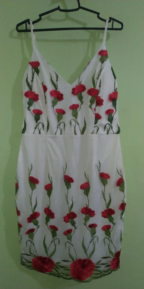 Vestido Bordado